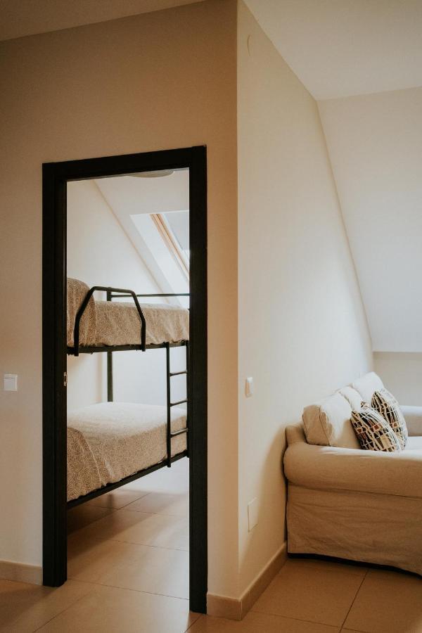 Apartamentos Poniente - Mares 托雷德尔马尔 外观 照片